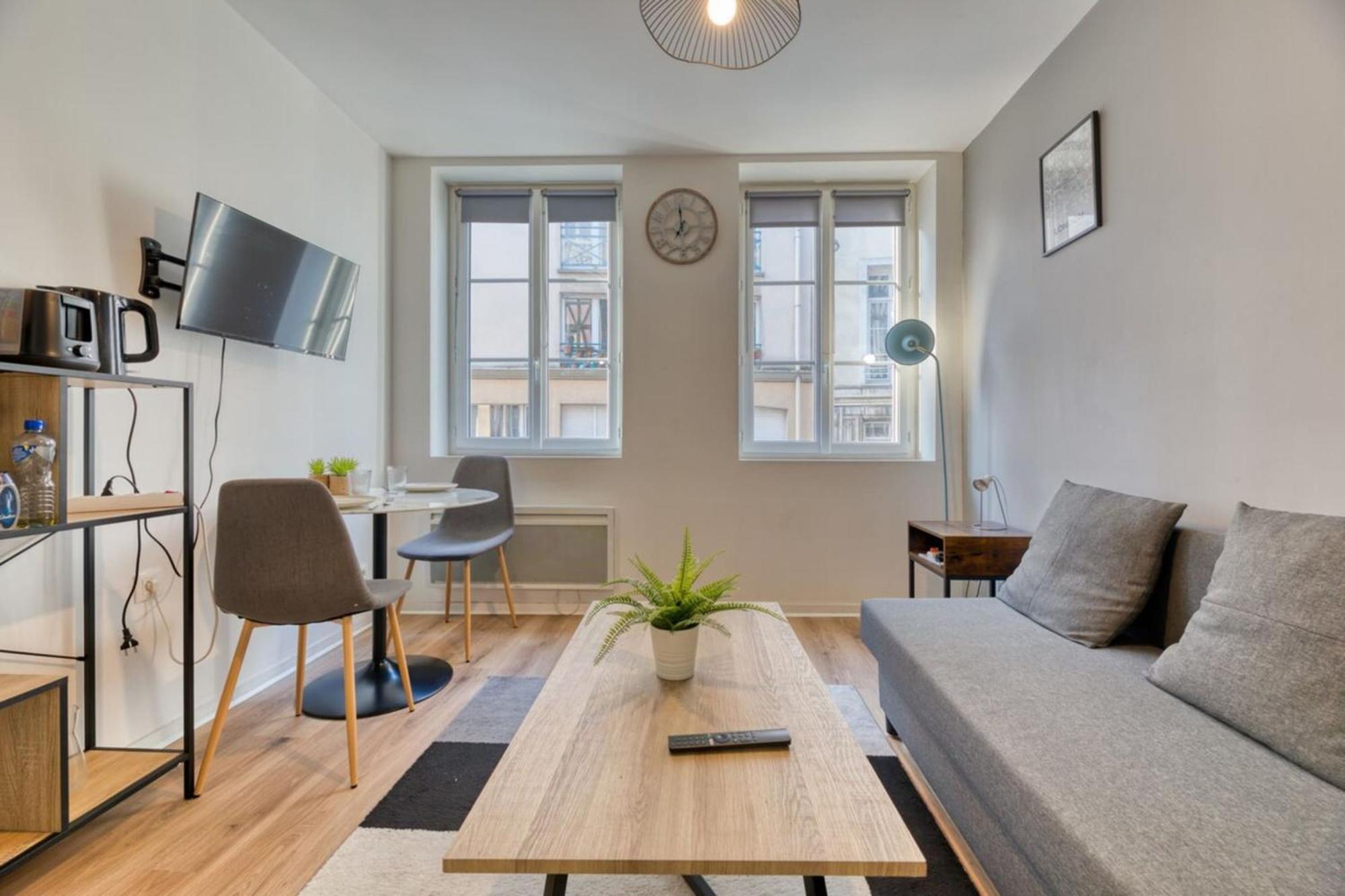 Le Thibaut Studio Renove Au Coeur De 루앙 외부 사진